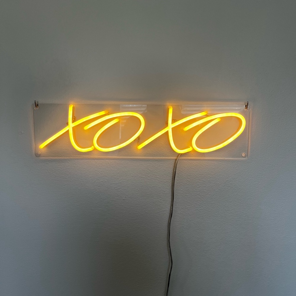 XOXO Neon Sign